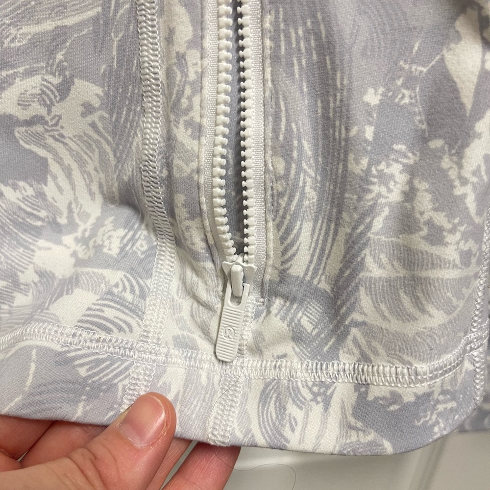 Lululemon Grey Pattern Define Jacket - image 7